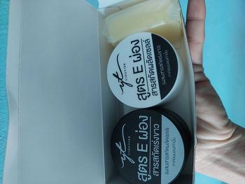 Product Review of ครีมอีผ่อง กล่องดำ 1 กล่องมีครีม2กระปุกกับสบู่ 1 ก้อน สกินแคร์ from M**m 0