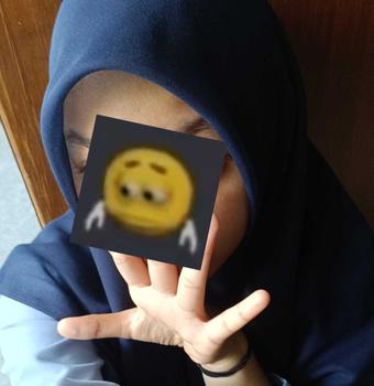 Product Review of Paris Jadul // Hijab Segi Empat Paris Legend jilbab paris jadul from u**9 0