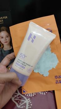 Product Review of [Holika Holika] NEW 24K Gold Ampoule ( Serum Wajah Emas) Kerutan Mencerahkan Vitamin Mengencangkan from W**A S**N 1