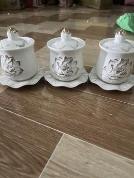 Product Review of Bộ Thờ Cúng Lư Hương, Đĩa Trái Cây, Bình Hoa, Áng 5, Áng 3 Gốm Sứ Bạch Ngọc Sen Trắng from K** D**g S**p 3** 1