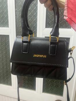 Product Review of Túi Xách Nữ Đeo Chéo Cầm Tay Da Pu Thời Trang Nắp Vuông Jinpin Bag from N**z 1
