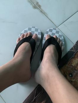 Product Review of [3]  Dép Xỏ Ngón Nam,Dép Tông,Dép Đi Biển Bề Mặt Hoạ Tiết Caro Kết Hợp Quai Dù Đế Cao Su Sandal depnamdep 2024 dép dibien depkep nam DéP Nhung from P**̶ B**̶ 7**̶ ❤** 1
