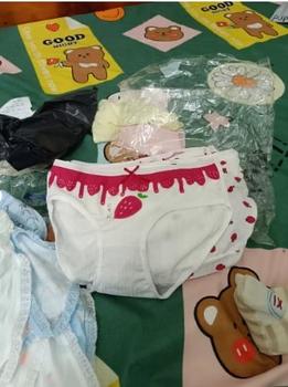 Product Review of Set 10 Quần Lót Nữ Cotton Thỏ Con Xinh Yêu Ngang Eo Thời Trang Dễ Thương 8015 Women Nhung from Đ** Đ** S**e 9** 2