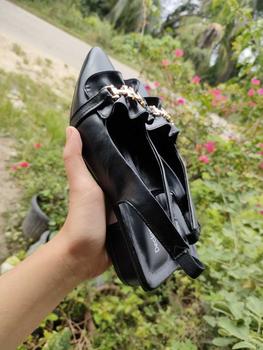 Product Review of Declare&Dee Heels Blok Wanita Pitaloka Square Toe High 3 CM Black Karet Belakang Best Seller Shoes flat  shoes from T**5 0