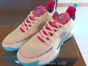 Product Review of EPSHOME New Fashion Rubber Korean Basketball Shoes For Men Sports Sneakers non-slip sports men's shoes from K**e 0