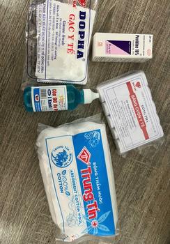 Product Review of Túi 10 Miếng Băng Gạc Vải Tiệt Trùng Dụng Cụ Sơ Cứu Vết Thương Nhiều Kích Thước Mềm Mịn Độ Thấm Hút Cao from L**E 0