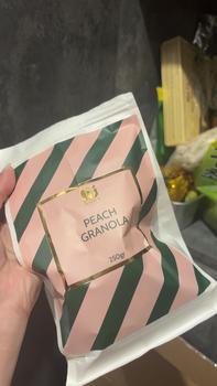 Product Review of Nutnation Granola Vị Đào - Gói 250g - Ngũ cốc & các loại hạt dinh dưỡng from M**k 0