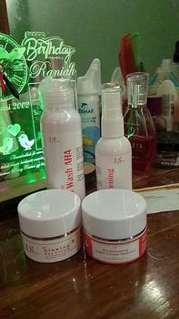 Product Review of READY SIAP KIRIM PAKET LENGKAP CREAM PEMUTIH BRIGHTENING BOOSTER LS SKINCARE Kulit sensitif Pemutihan Semua Jenis Kulit Bebas Alkohol Kontrol Minyak Hidrasi from @**_ 1