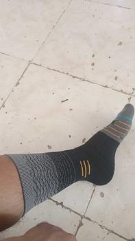 Product Review of New Style Professional Basketball Socks Towel Bottom Gradient Elite Socks Sports Socks from h**1 0