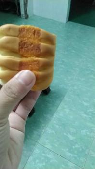 Product Review of Bánh Tươi Đài Loan Mix Nhiều Vị Mặn Ngọt Ruột 2KG - NXS in trên bánh -Food, Ăn Vặt - Cake from M** T**c T**h 0