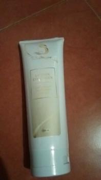 Product Review of Lotion ukuran besar 250 ml from r**😘 0