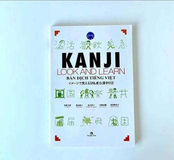 Product Review of Sách - Combo Kanji Look And Learn 512 Chữ Kanji Bản Dịch Tiếng Việt (Cấp Độ N5, N4) from H** T** P**g 1