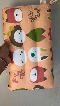 Product Review of หมอนเด็ก หมอนรองคอ สามารถช่วยให้เด็กนอนหลับ นุ่มสบายรับสรีระการนอนได้ดี ใช้ได้0-6ปี เด็กหญิง เด็กผู้ชาย from A** K**n P**n 0