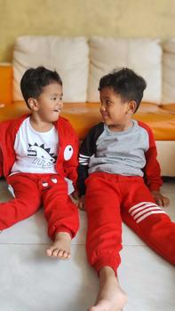 Product Review of VOOTO KIDS - Set Jaket Anak Jogger Inner Laki Laki Perempuan Usia 1-7 Tahun Bahan Fleece from W**💃 1