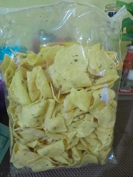 Product Review of Kecimpring Singkong Bawang Daun 1 KG Comring Cemilan / Food / Snack Makanan from h**1 0