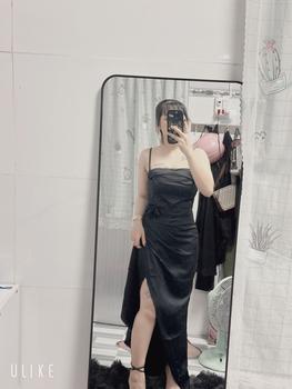 Product Review of VÁY LỤA THIẾT KẾ XẺ TÀ TÔN DÁNG CHÍT LY EO from 𝙐**𝙣 0