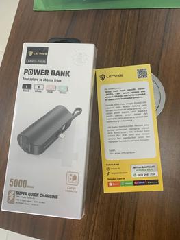 Product Review of LENYES PX023 5000mAh Mini Powerbank 2 Conector Options With Stand Of Power Bank from M**・ 0