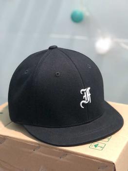 Product Review of Nón VÀNH THẲNG LƯỠI NGẮN logo chữ F nhỏ quai dây gài chất lượng cao Brand One Hat from A** N**n 2