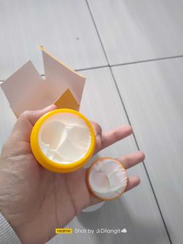 Product Review of WARDAH C-Defense Mousse Moisturizer 30 g - Pelembab, Primer dan Antioksidan, dengan HiGrade VitaminC - Mencerahkan dan Menyegarkan - Untuk Semua Jenis Kulit - Skincare from m**i 1