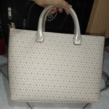 Product Review of Tas Travel Les Catino Tokyo Kayio Satchel from i**k 2