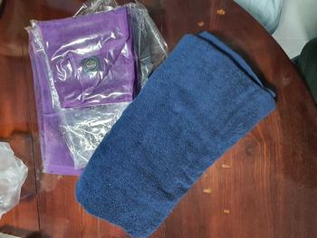 Product Review of ผ้าเช็ดตัวเกรดโรงแรม ผ้าขนหนู 16 ปอนด์ (ขนาด 30''x60'' นิ้ว) เส้นใยธรรมชาติ Cotton แท้ 100% เกรดส่งโรงแรม from Y**h 1