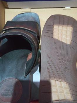 Product Review of Sandal Pria Kulit Asli Sampai Alasnya from C**6 0