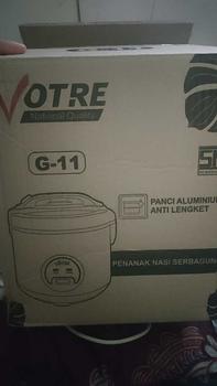 Product Review of 【COD】Votre Rice Cooker G-11  Penanak Nasi Desain Elegan dengan Lapisan Tutup Kaca Free Saringan Kukus from S**😈 1