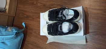 Product Review of Giày thể thao nam Bentoni Caro Sneakers màu đen kẻ trắng chất liệu vải canvas nhẹ êm from T**o Đ** 0