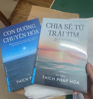 Product Review of Bộ Sách Thầy Thích Pháp Hoà: Con Đường Chuyển Hoá + Chia Sẻ Từ Trái Tim - First News (Combo/Lẻ Tùy Chọn) - Best Seller from T**c T**n 0