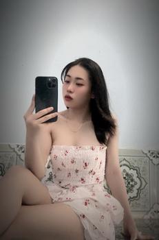Product Review of Set đồ nữ đẹp áo cúp ngực mix chân váy tầng hoa nhí cup Women Top Voi Sen from H**h G**o 1