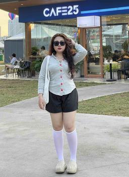 Product Review of Quần short nữ BIGSIZE Banamo quần sooc kẻ sọc cạp cao tone dáng phong cách trẻ trung Hàn Quốc 9002 from B** c**g l** A**h 0