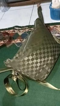 Product Review of Akaci store | KARLA Tas Tangan Wanita Tas Selempang Wanita Terbaru 09-8111 from L**e 3