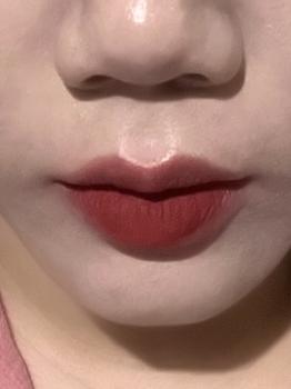 Product Review of INTO YOU Son môi nữ chính son môi matte hai trong một bền màu không dính cốc sản phẩm Trang Điểm Cosmetic 2g from s**. 1