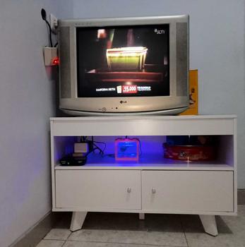 Product Review of Pira Metropolis OX - Soja TV81 Meja TV / Rak TV from d**a 0
