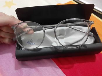 Product Review of [ Mã N021 ] TKN Eyewear : Kính Tròn Nhựa Cốt Kim Loại Chắc Chắn - Unisex Nam Nữ đeo được ( Kèm hộp - khăn lau ) from N**n 0