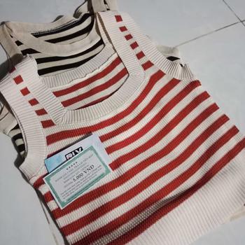 Product Review of (MUA TRÊN LIVE NHẬN NGAY) Áo Croptop Len 2 Dây Bản To Quảng Châu Dệt Kim Kẻ Ngang Women Cổ Tròn Nhung from S** H** T**n 1