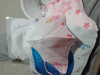 Product Review of Japan 3D Mask หน้ากากอนามัยญี่ปุ่น​ แมส​ งานดีมีคุณภาพ พร้อมส่งทันที​ from ส**จ เ**ะ 1
