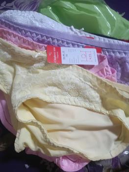 Product Review of Combo 10 quần thun lạnh viền ren mềm mát có 8-9 Màu (KHÔNG CHỌN MÀU) Nữ Nhung Women Voi from H**🍁 1