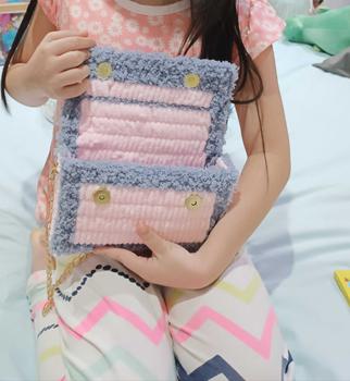 Product Review of กระเป๋าถักโครเชต์แฮนด์เมด, การ์ตูน DIY, กระเป๋าสะพายข้าง, วัสดุสำหรับแฟน, เหมาะสำหรับของขวัญวันวาเลนไทน์ from 彭**n 0