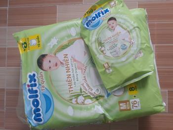 Product Review of Bỉm/Tã Mofix Thiên Nhiên Ultra Dán/Quần Gói Lớn Siêu Cộng Miếng S84/M84/L76/XL70/XXL64 Cho Bé from t**4 1