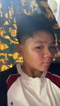 Product Review of Khuyên tai nam nữ đính đá màu bạc và đen from L**g N** K** 1
