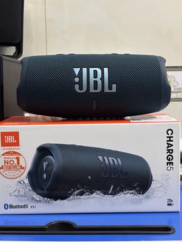 Product Review of Loa Di Động Bluetooth JBL Charge 5- Nghe Nhạc, Củ Loa, Chống nước, Bass căng, Nhỏ gọn from c** ** B** 0