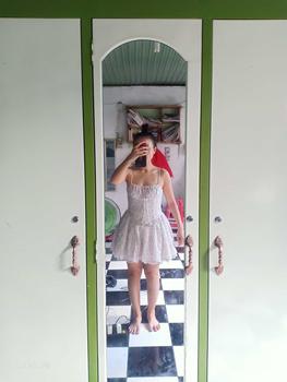 Product Review of Váy Dolly - Váy thiết kế Sassysis tùng phồng vải ren from B** M** 2