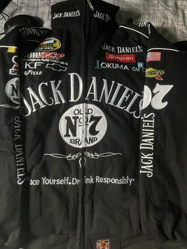 Product Review of Áo Khoác Jack Daniels Vải Kaki 3 Lớp, Có Trần Bông, Logo Hình Trên Áo Được Thiêu Menswear Nam Dài Tay Jacket Tay Dài from M** A** T**n 2