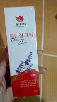 Product Review of Sữa rửa mặt sạch sâu kháng khuẩn kháng mụn viêm, dưỡng da trắng mịn  Linh Hương from T**h Đ**n T** 0