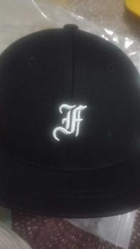 Product Review of Nón VÀNH THẲNG LƯỠI NGẮN logo chữ F nhỏ quai dây gài chất lượng cao Brand One Hat from j**1 0