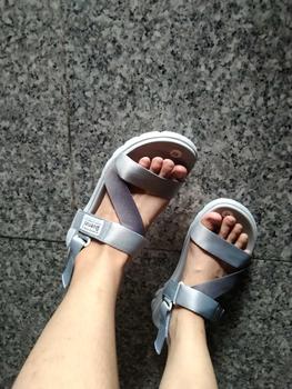 Product Review of Sandal Buenas 2828 nam nữ đế cao 3cm nhẹ êm - dép quai hậu quai chéo đi học, đi làm, đi chơi from T**c L** 1