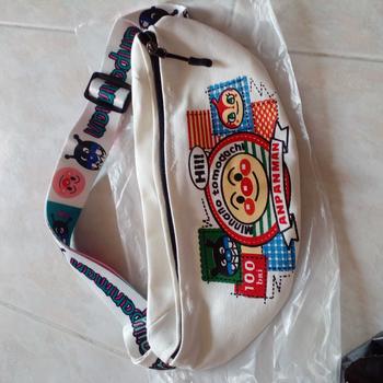 Product Review of กระเป๋าสะพายข้างแฟชั่น อินเทรนด์ งานสวย from B**t 0