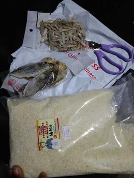 Product Review of ORGANIC MAIS na BIGAS CORN rice ready to cook  Mais locally produced (vaccumed pack) from b**t 2