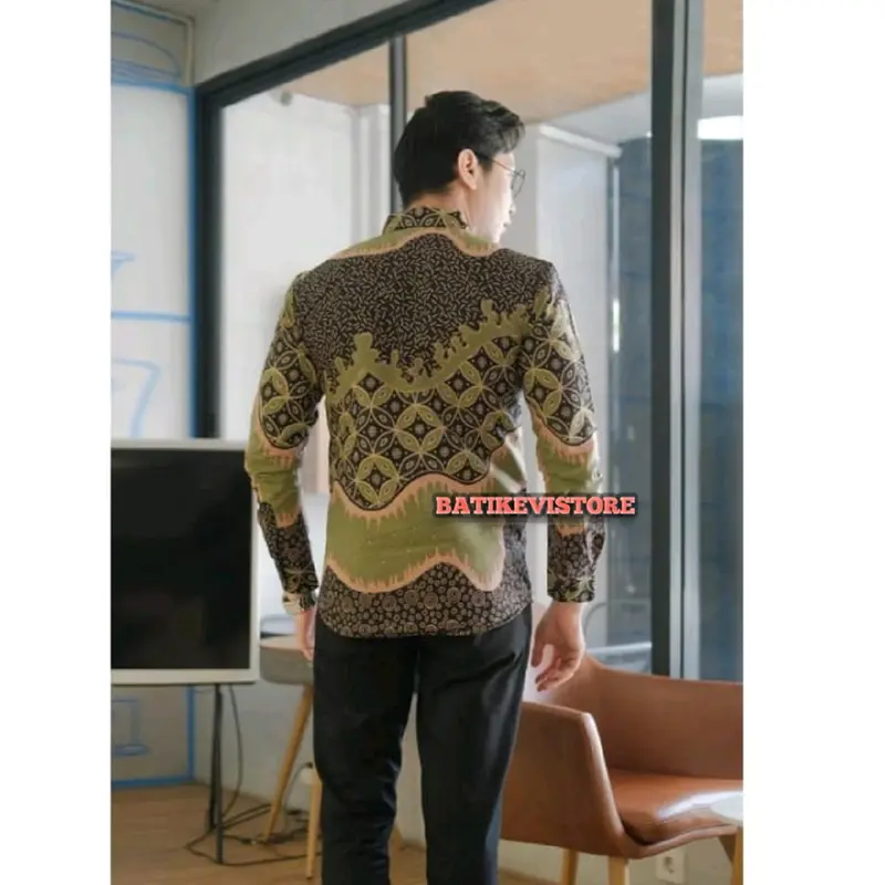 SAGE GREEN KEMEJA BATIK PRIA LENGAN PANJANG SLIMFIT LAPIS FURING 2